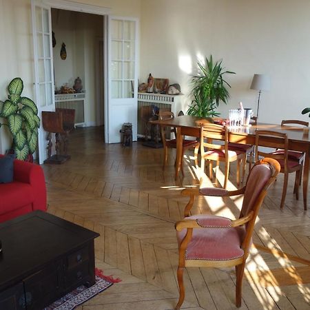Paris-Sur-Seine-Chez-Caroline Apartment Bagian luar foto