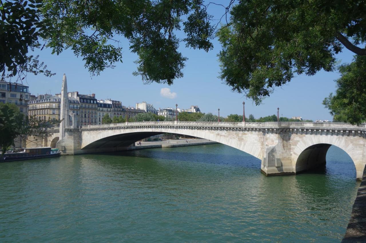 Paris-Sur-Seine-Chez-Caroline Apartment Bagian luar foto