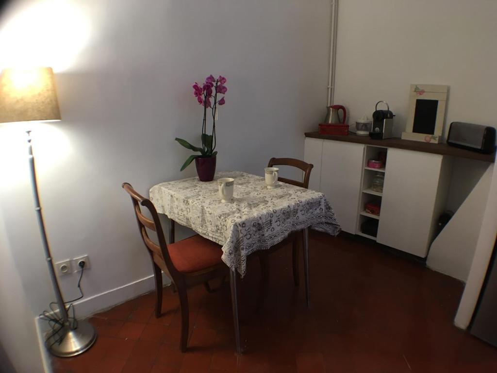 Paris-Sur-Seine-Chez-Caroline Apartment Bagian luar foto